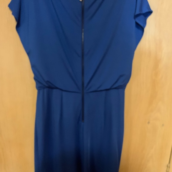 Dress - Picture 4 of 6